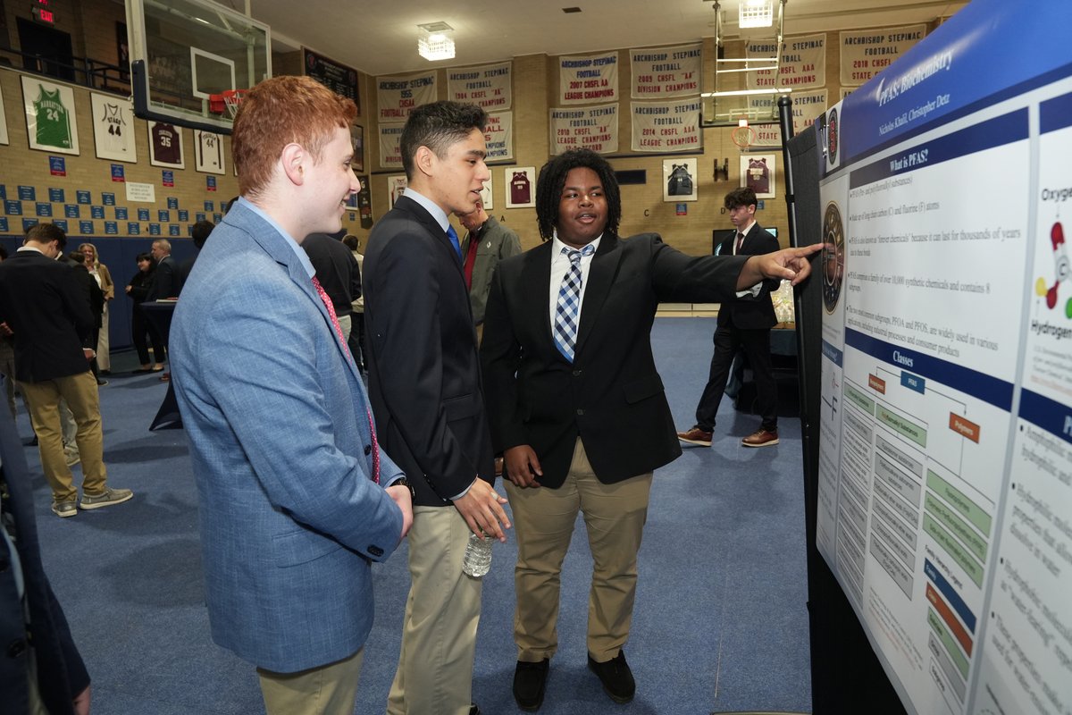 🌊 Reclaiming Our Water — A Night of Insight and Innovation

On Wednesday evening, Archbishop Stepinac High School hosted the 7th Annual Susan and Daniel P. Mahoney ‘67 Honors Academy Symposium, focusing on a critical environmental topic:
"Reclaiming Our Recreational and Drinking