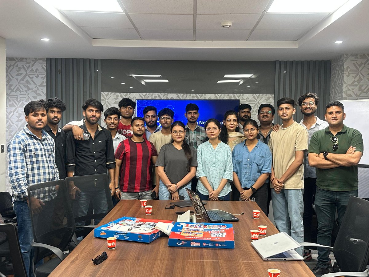 Just attended TFC Blockmeet Lucknow  w <a href="/FoundershipHQ/">Foundership</a>  <a href="/W3Lucknow/">Lucknow Tech Community</a>  <a href="/rajdotcc/">rajrathaur.base.eth | Morphine Labs</a> 🚀
Great vibes, amazing minds, and pure Web3 energy💥