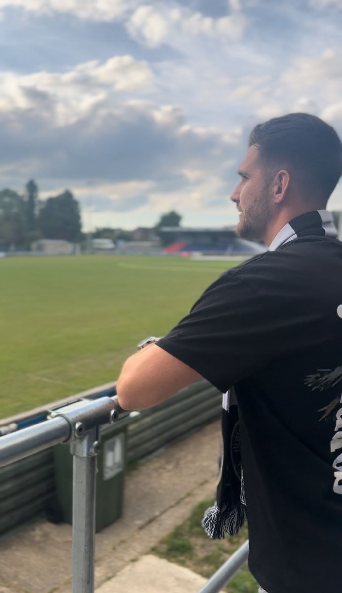 Hungerford Town FC tweet media