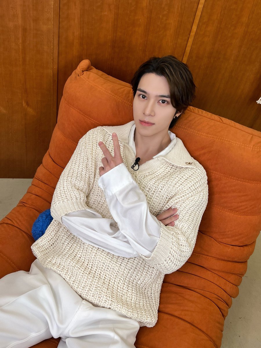 Hendery tweet media