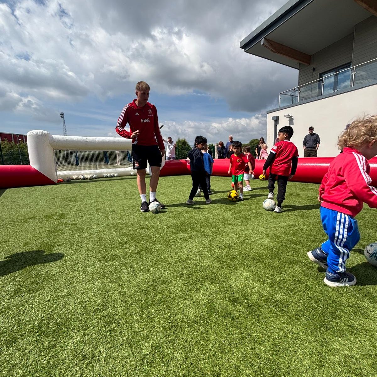 STFC Community Foundation (@stfcfoundation) on Twitter photo ⚽Tots Football⚽
Last week our Friday Morning Tots groups worked on their football skills, out in the sunshine, in our inflatable pitch 🌞
If you would like more information regarding our Tots football sessions, please contact ashton@stfcfoundation.com 📧
#WherePeopleMatter ⚽Tots Football⚽
Last week our Friday Morning Tots groups worked on their football skills, out in the sunshine, in our inflatable pitch 🌞
If you would like more information regarding our Tots football sessions, please contact ashton@stfcfoundation.com 📧
#WherePeopleMatter