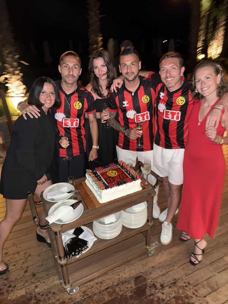 🖤❤️ Kutlamalara Devam 🏆