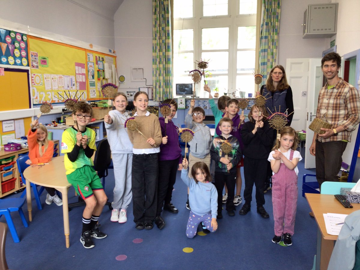 Thank you to Katie &amp; Nik from Deeside Willow for teaching us how to weave willow thistles. They will be displayed during Ballater Horticultural Festival in August. #Deesidewillow #ecoschools