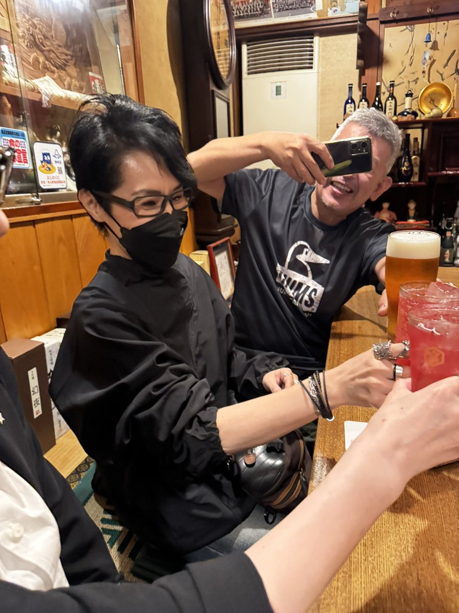 明日5月31日㈯・6月1日㈰に掛川花鳥園で開催の「#ことり万博」
の！
前日壮行会しています
掛川はどこでなに食べても美味しい
ハズレの店を引いたことがない街
「さわやか」以外にも掛川の街にはたくさんの美味しい店が溢れてるから探してみてね！
そして美味しい店見つけてたら教えてくださーい！