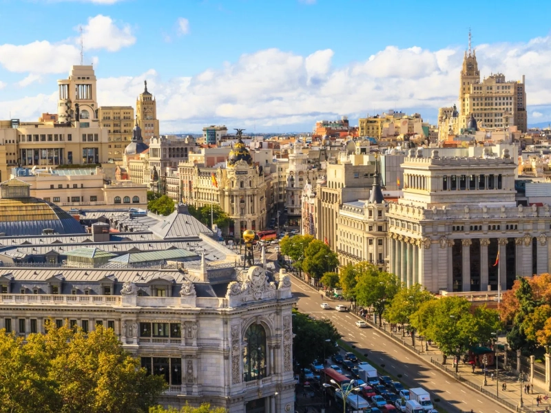 Spain's Tourism Sector to Hit Record €260 Billion by 2025: Spain's tourism sector is projected to surpass €260 billion by 2025, marking a significant economic contribution and job creation. hotelnewsresource.com/article136696.… #SpainTourism #Travel2025 #EconomicGrowth