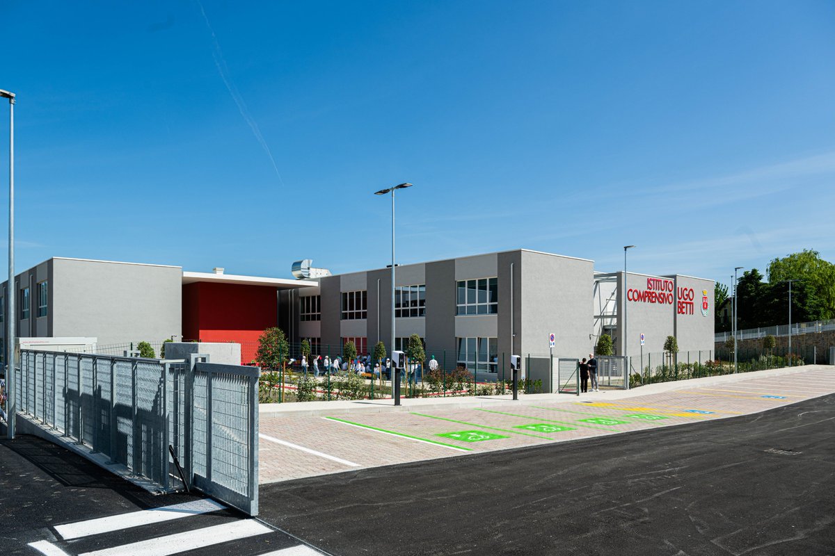 Andrea Bocelli Foundation (@abfoundation) on Twitter photo Presentato il progetto educativo dell’Istituto Comprensivo “Ugo Betti” di Camerino, promosso da Andrea Bocelli Foundation e realizzato in collaborazione con il Commissario Straordinario per la ricostruzione post sisma <a href="/guidocastelli65/">Guido Castelli</a>, con le autorità locali e il territorio.
Il Presentato il progetto educativo dell’Istituto Comprensivo “Ugo Betti” di Camerino, promosso da Andrea Bocelli Foundation e realizzato in collaborazione con il Commissario Straordinario per la ricostruzione post sisma <a href="/guidocastelli65/">Guido Castelli</a>, con le autorità locali e il territorio.
Il