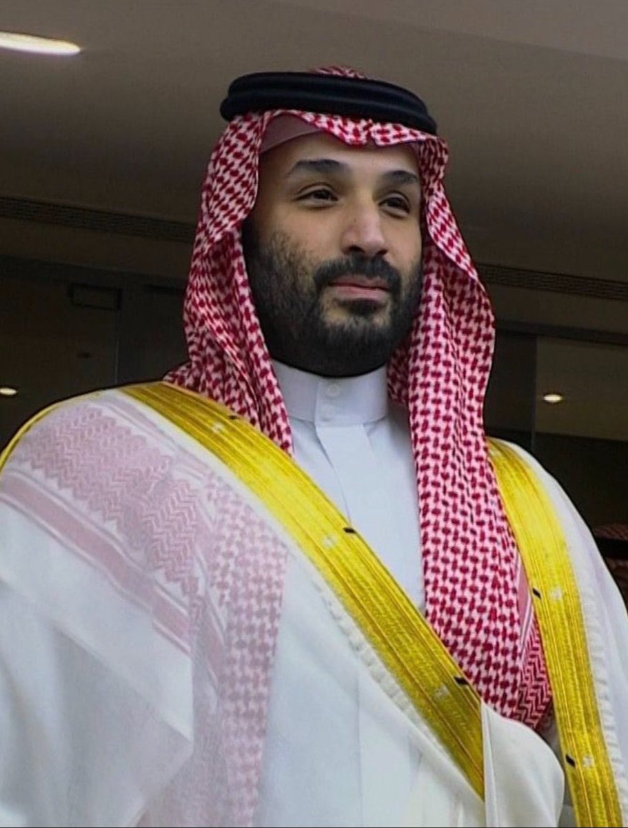 المُلهم الهُمام  وجه السعد 💚
ومحبة شعب طويق🇸🇦💚🇸🇦
#ولي_العهد_يشرف_نهايي_كاس_الملك