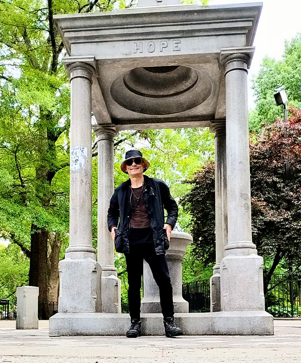 DJ Cat of WGVR Radio New York !
-
Tompkins Square Park
Alphabet City / East Village, Manhattan, New York

linkedin.com/feed/update/ur…
-
#DJCat  #WGVR #WGVRRadioNewYork <a href="/WGVRRadioNY/">WGVR Radio NY</a> 
#TompkinsSquarePark #NYC #NewYorkCity