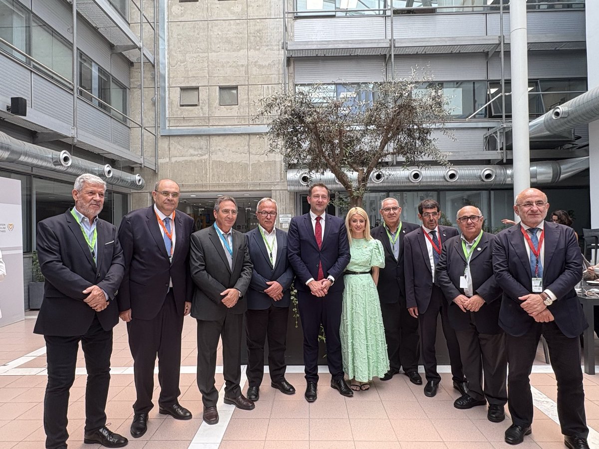 Christophe Hansen (@chanseneu) on Twitter photo Productive day in beautiful Cyprus 🇨🇾 with Minister <a href="/riapan82/">maria panayiotou</a> & members of <a href="/parliamentcy/">Βουλή των Αντιπροσώπων - House of Representatives</a> discussing:
🌾 Cyprus’ rich agricultural tradition
📕 the future CAP
💧 the impact of drought on farming & solutions for crisis management
🇪🇺 the upcoming 🇨🇾 Presidency of the Council Productive day in beautiful Cyprus 🇨🇾 with Minister <a href="/riapan82/">maria panayiotou</a> & members of <a href="/parliamentcy/">Βουλή των Αντιπροσώπων - House of Representatives</a> discussing:
🌾 Cyprus’ rich agricultural tradition
📕 the future CAP
💧 the impact of drought on farming & solutions for crisis management
🇪🇺 the upcoming 🇨🇾 Presidency of the Council