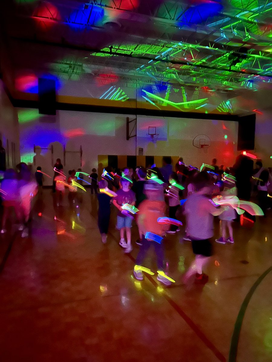 SummitElementaryFHSD (@summitbees) on Twitter photo What do you do with a rainy day field day final activity?? Glow stick party of course! Happy Summer!! <a href="/fhsd/">Kanell Mings</a> What do you do with a rainy day field day final activity?? Glow stick party of course! Happy Summer!! <a href="/fhsd/">Kanell Mings</a>