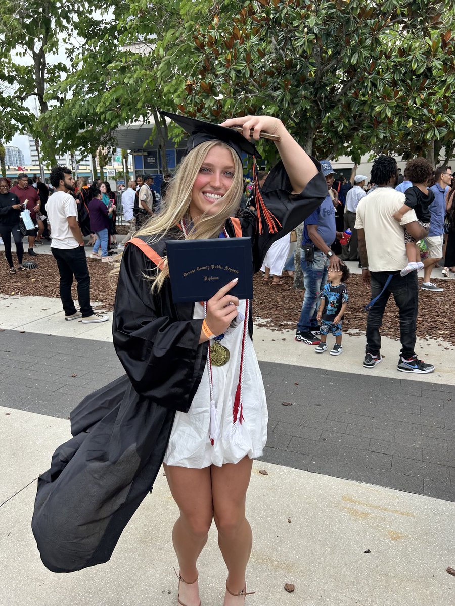 On to the next. Congrats <a href="/cg__gibbs/">CG</a>! Proud pops!