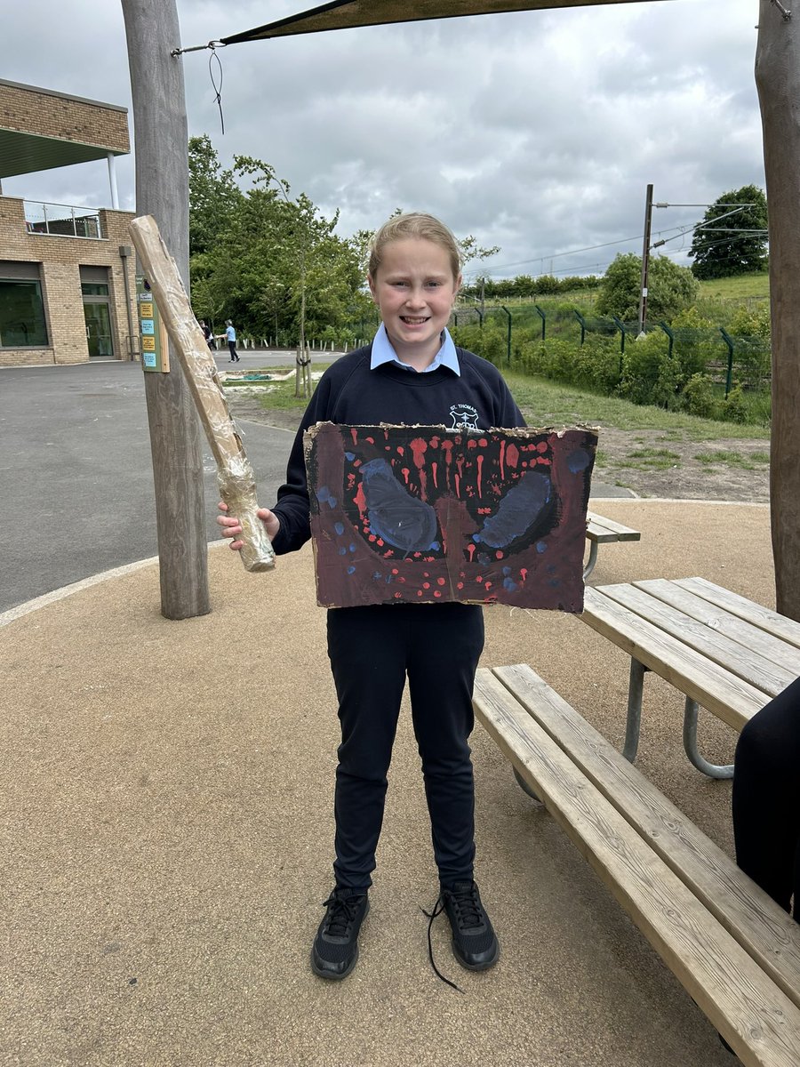 🛡️ P6 designed and created Roman shields, swords, and armour using recycled materials—combining history with sustainability! ♻️🛡️ They developed skills in creativity, teamwork, and problem-solving. #LearningForSustainability #SkillsForLife #Romans (1/2)