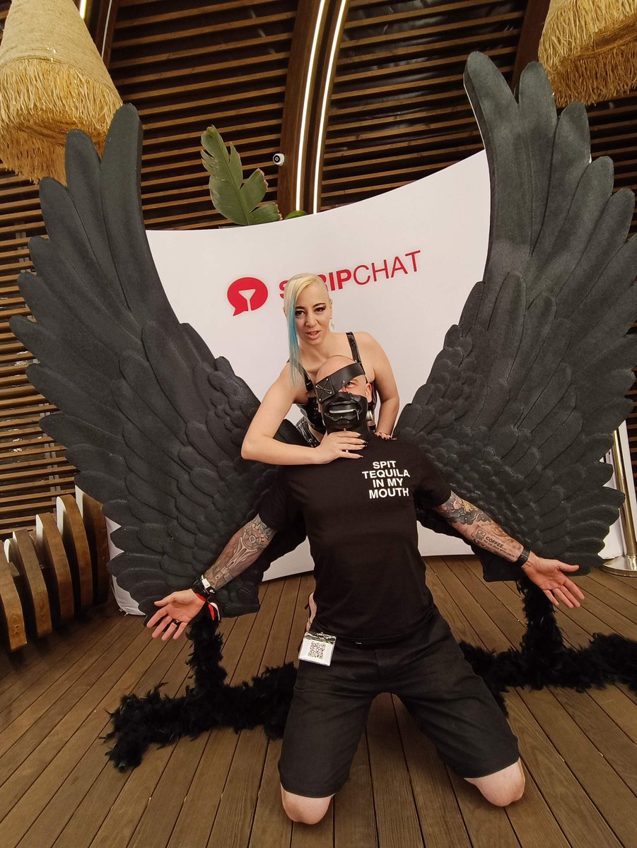 Alec Hardy (@alechardyxxx) on Twitter photo โณ Countdownโs on! Only 3 days until <a href="/BucharestSummit/">Bucharest Summit</a> lights up the city!๐ฅณ
Iโll be there and Iโd love to connect with fellow creators, partners, and dreamers๐ก
๐ Radisson Blu, Bucharest | June 3โ5
#SeeYouAtTheSummit #BucharestSummit2025 #CreatorsUnite โณ Countdownโs on! Only 3 days until <a href="/BucharestSummit/">Bucharest Summit</a> lights up the city!๐ฅณ
Iโll be there and Iโd love to connect with fellow creators, partners, and dreamers๐ก
๐ Radisson Blu, Bucharest | June 3โ5
#SeeYouAtTheSummit #BucharestSummit2025 #CreatorsUnite