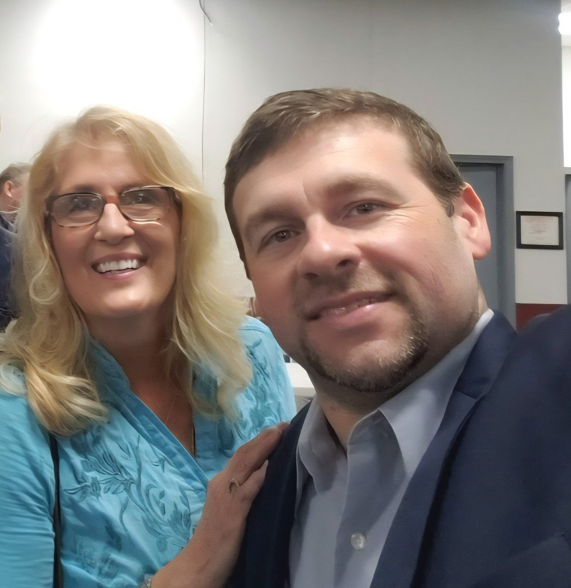 BRANDON REED โช๐จโ๐ฉโ๐งโ๐ฆ๐บ๐ธ๐ (@brandonreed4ky) on Twitter photo Congratulations to my friend Senator Robin Webb! Welcome to the <a href="/KYGOP/">Republican Party of Kentucky</a> <a href="/GOP/">GOP</a>. You will be a great asset for the conservative cause as you continue to advocate for rural Kentucky! I hope the KY Democrats continue their rural listening tour...it's going great for us! ๐บ๐ธ #MAGA Congratulations to my friend Senator Robin Webb! Welcome to the <a href="/KYGOP/">Republican Party of Kentucky</a> <a href="/GOP/">GOP</a>. You will be a great asset for the conservative cause as you continue to advocate for rural Kentucky! I hope the KY Democrats continue their rural listening tour...it's going great for us! ๐บ๐ธ #MAGA