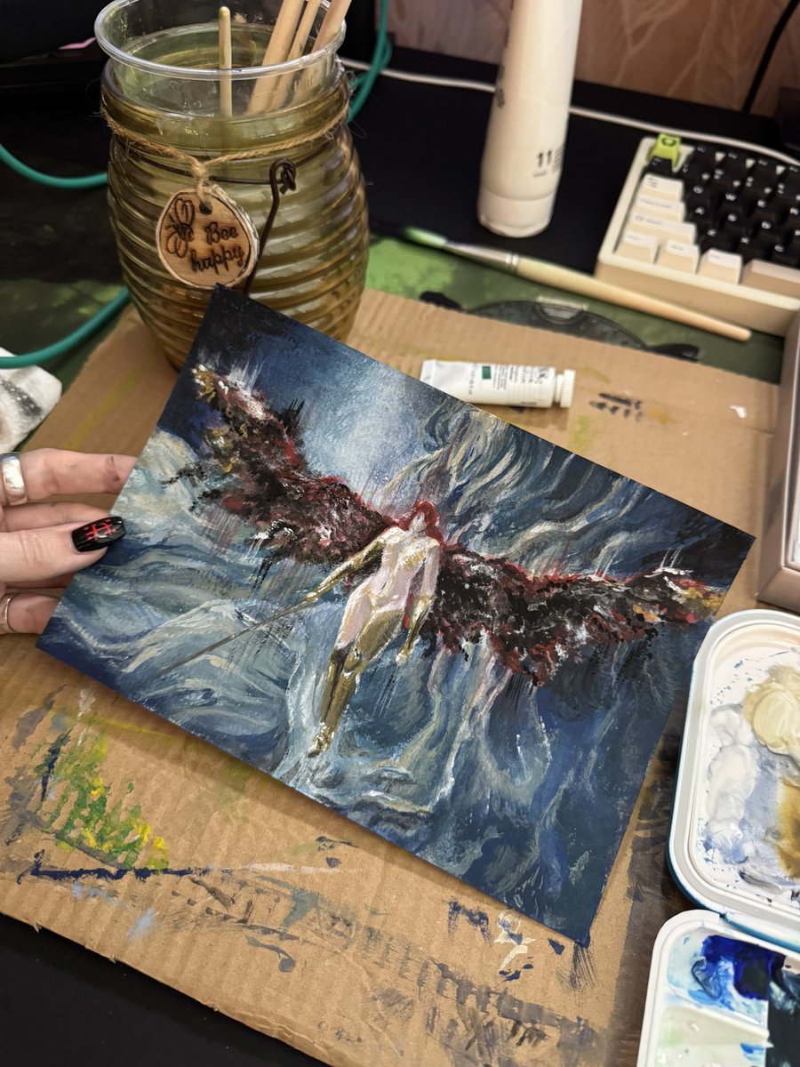 3 hours later, she is complete 🍂