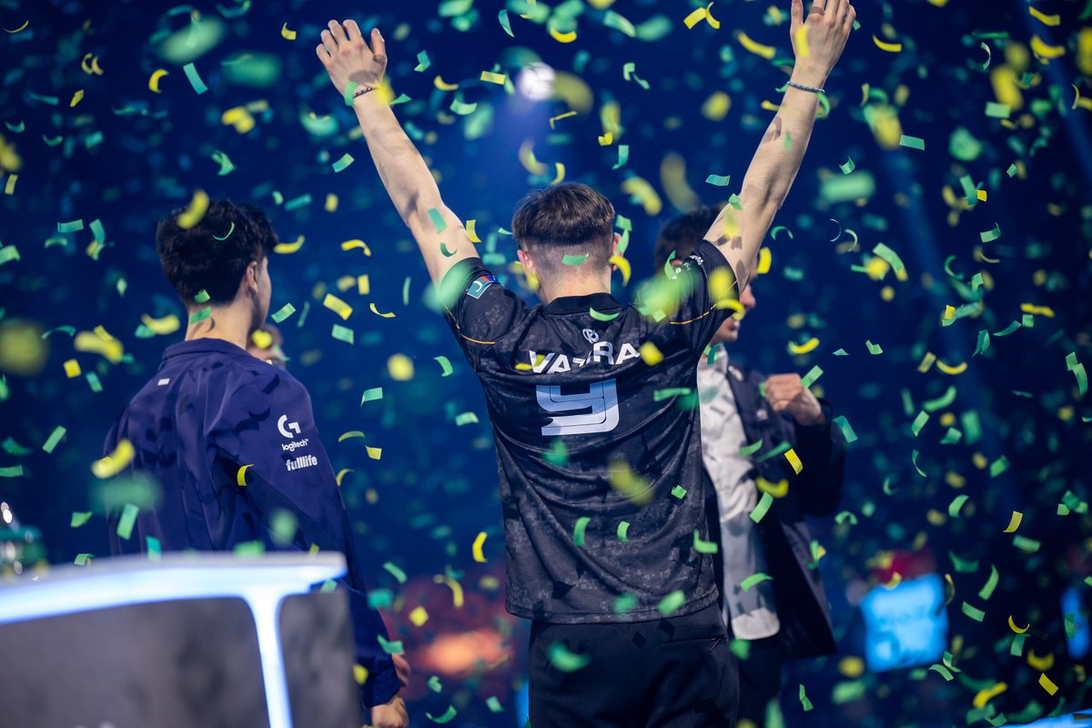 🚨 LA MEILLEURE ÉQUIPE D'EUROPE EN 2025 ! 💪

Avec sa qualification en TOP 6 de cet Open, la #KCORP est assurée d'arriver aux Worlds #RLCS en tant que Seed #1 EU (et donc Seed #1 Monde) ! 🥇🇪🇺