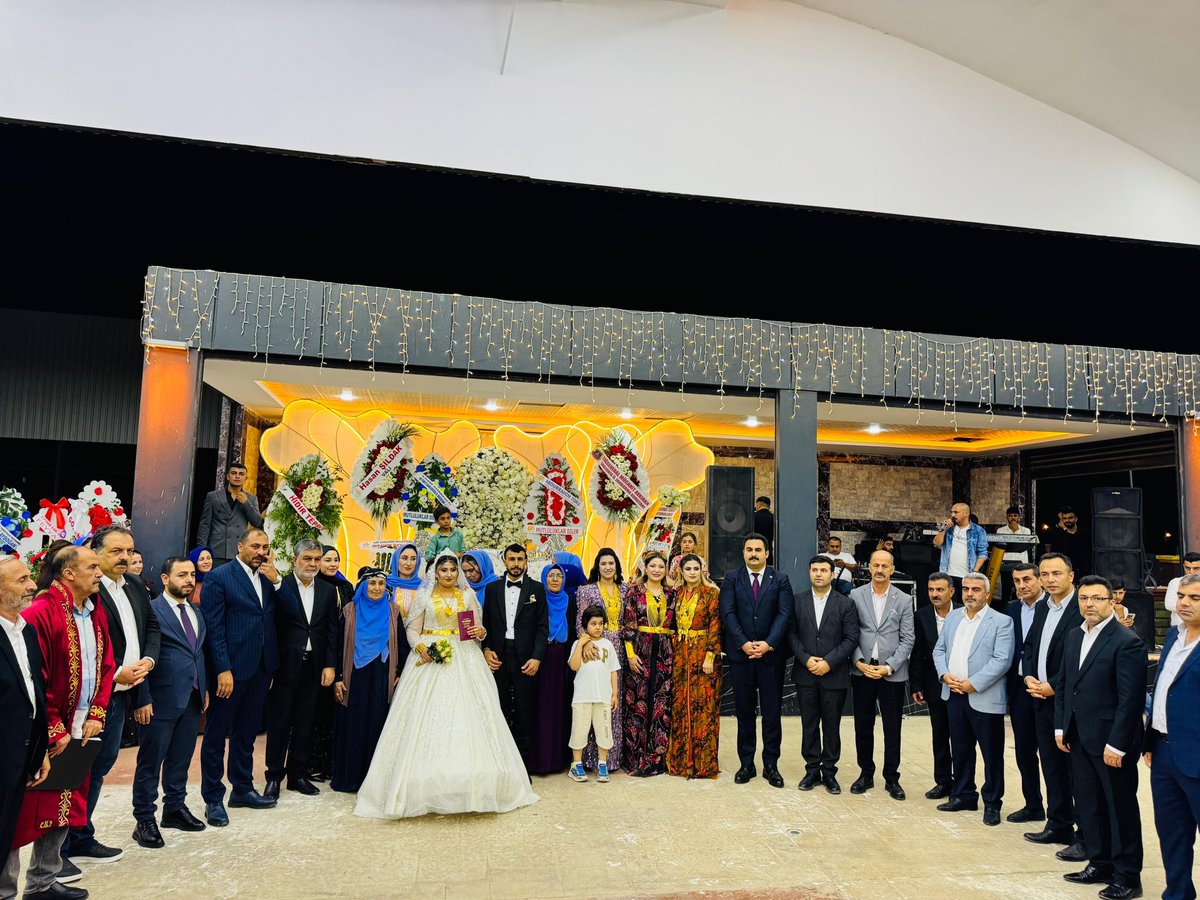 ALİ TEKİN 🇹🇷🇦🇪 (@alitekin_63) on Twitter photo KOYUNCU ailelerinin sevgili evlatlarının Düğün Törenine katılıp, Nikâh Şahidi olduk.
Huzurlu,mutlu ve sağlıklı bir ömür diliyorum.
Rabb'im mutluluklarını artırsın.
<a href="/Akparti/">AK Parti</a> <a href="/abuyukgumus/">Ahmet Büyükgümüş</a> <a href="/mustafademir/">Mustafa Demir 🇹🇷</a> <a href="/milhamigunbegi/">M.İlhami GÜNBEGİ</a> KOYUNCU ailelerinin sevgili evlatlarının Düğün Törenine katılıp, Nikâh Şahidi olduk.
Huzurlu,mutlu ve sağlıklı bir ömür diliyorum.
Rabb'im mutluluklarını artırsın.
<a href="/Akparti/">AK Parti</a> <a href="/abuyukgumus/">Ahmet Büyükgümüş</a> <a href="/mustafademir/">Mustafa Demir 🇹🇷</a> <a href="/milhamigunbegi/">M.İlhami GÜNBEGİ</a>