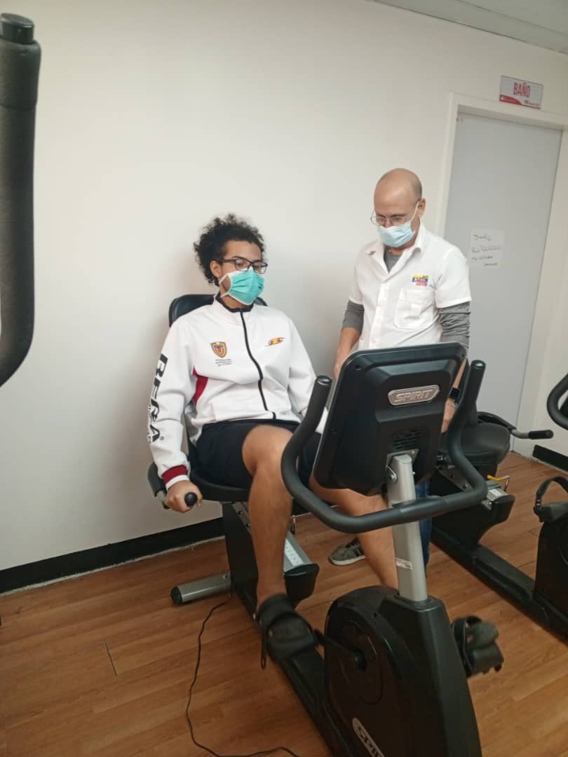 DCMedicaDistrit's tweet photo. Excelente servicio de Rehabilitación prestan nuestros galenos al pueblo venezolano en el CDI Ludovico Silva #CubaPorLaVida @Ruslan11235813 https://t.co/p5JpX4jjAu