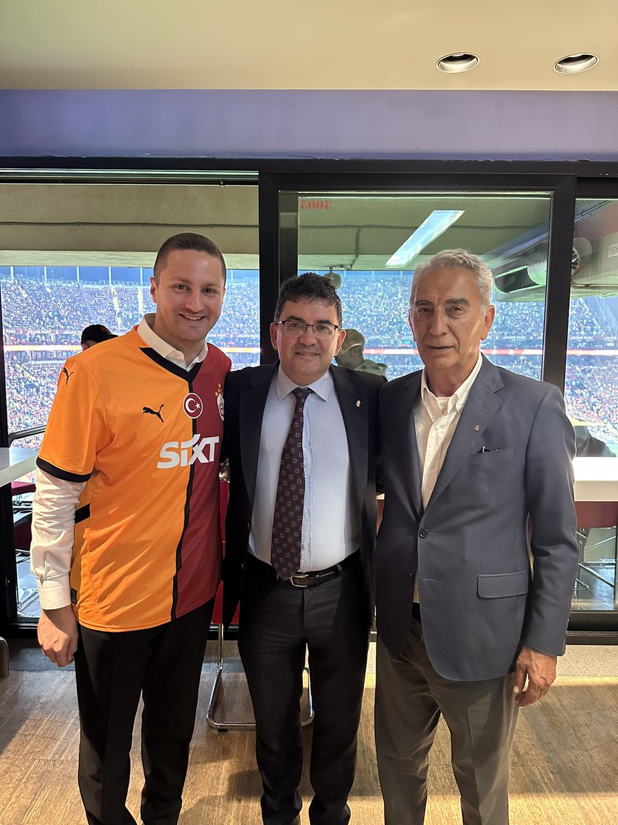 Kıymetli Reşat Hocam &amp; Kıymetli Adnan Başkanım 💛❤️