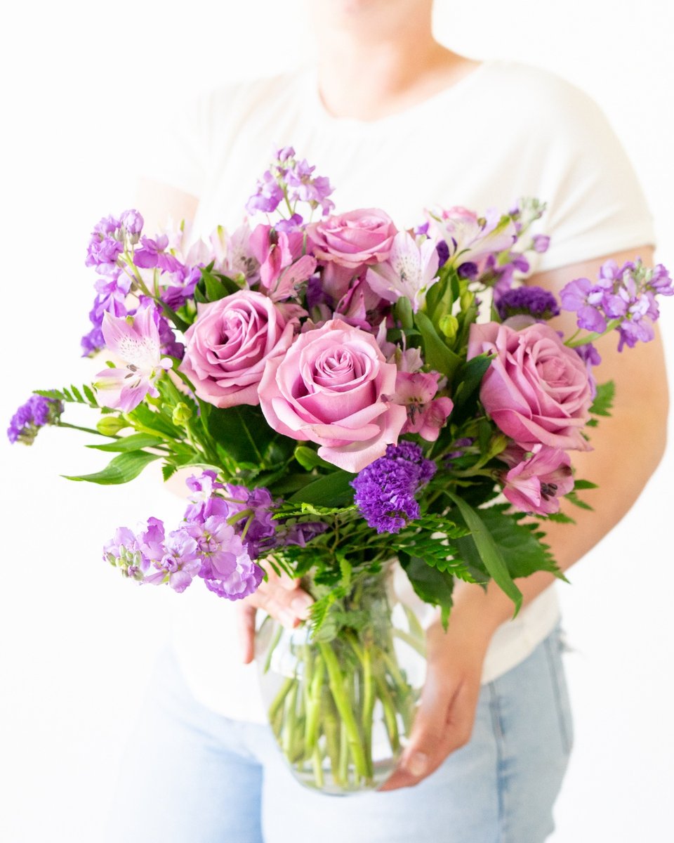 Life tip: Always say it with flowers first. 💐💬
Find blooms that speak louder than words.

#SayItWithFlowers #ExpressYourself #FromYouFlowers