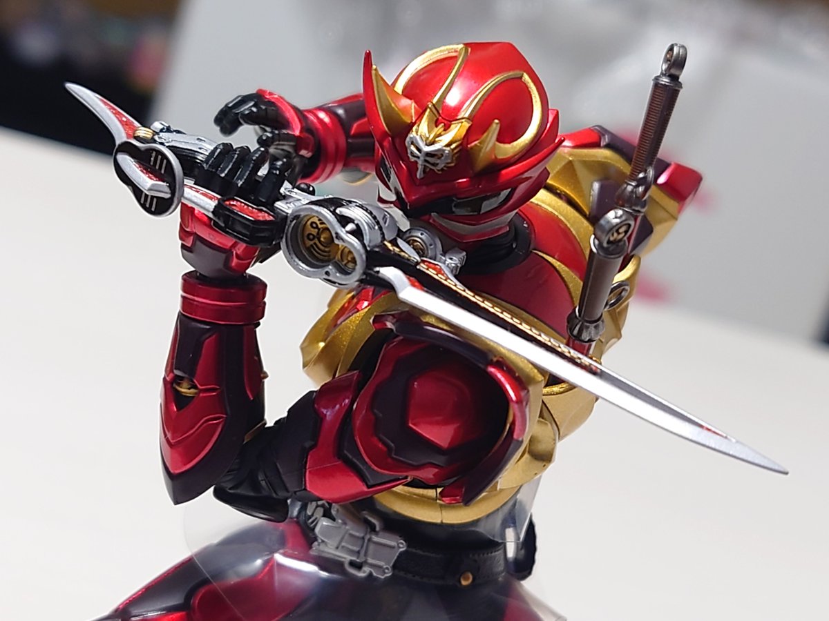 左輪 (@revoler_tw) on Twitter photo 