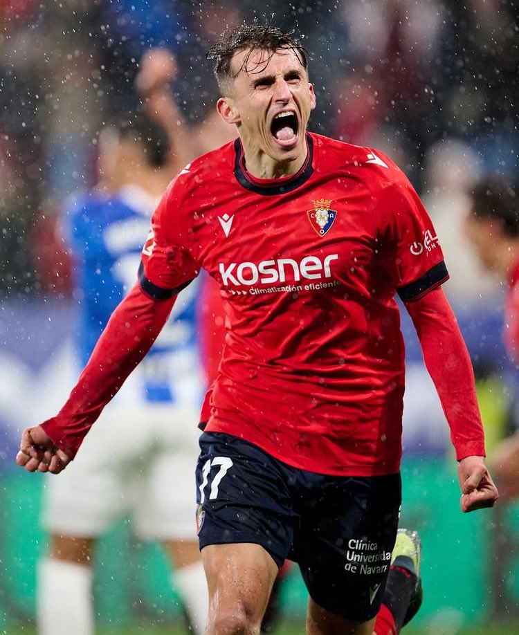 Zlatko Dalic, seleccionador de Croacia, sobre Ante Budimir:

🗣️ “Se queda callado y trabaja marcando goles. Si hubiera jugado en el Real Madrid o el Barcelona habría marcado 40 goles. Juega en un club más humilde como Osasuna. Sus goles valen aún más. Solo puedo elogiarle”.