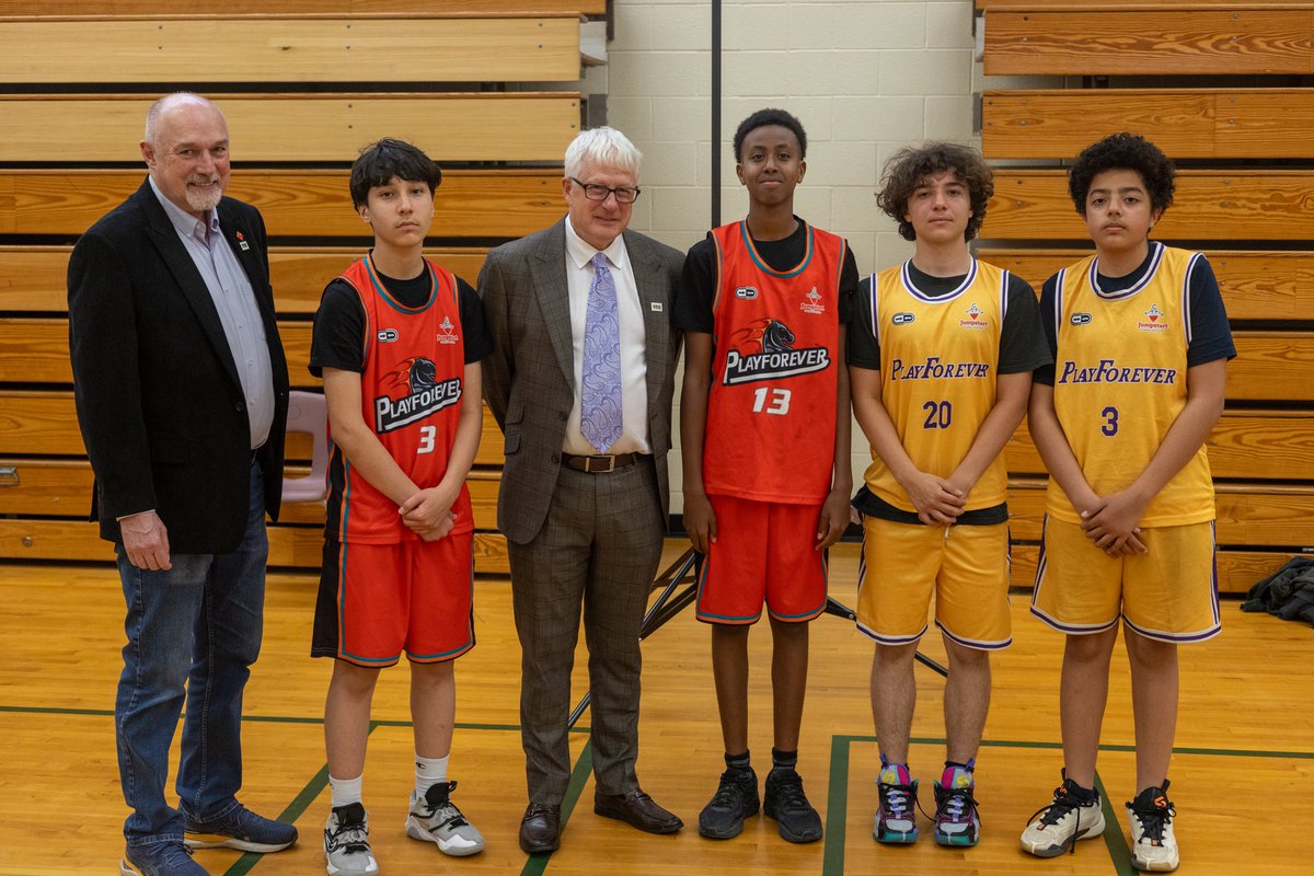 Play Forever tweet media