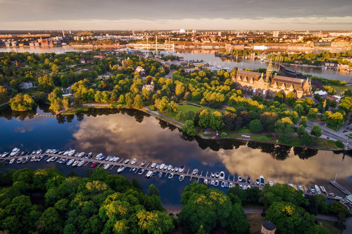 🇸🇪 capital Stockholm is one of the happiest cities in the world according to the 2025 Happy City Index! 😃 

A strong commitment to education, innovation, transparency, mobility, health &amp; sustainability are listed as contributing factors. Discover more: happy-city-index.com/Stockholm