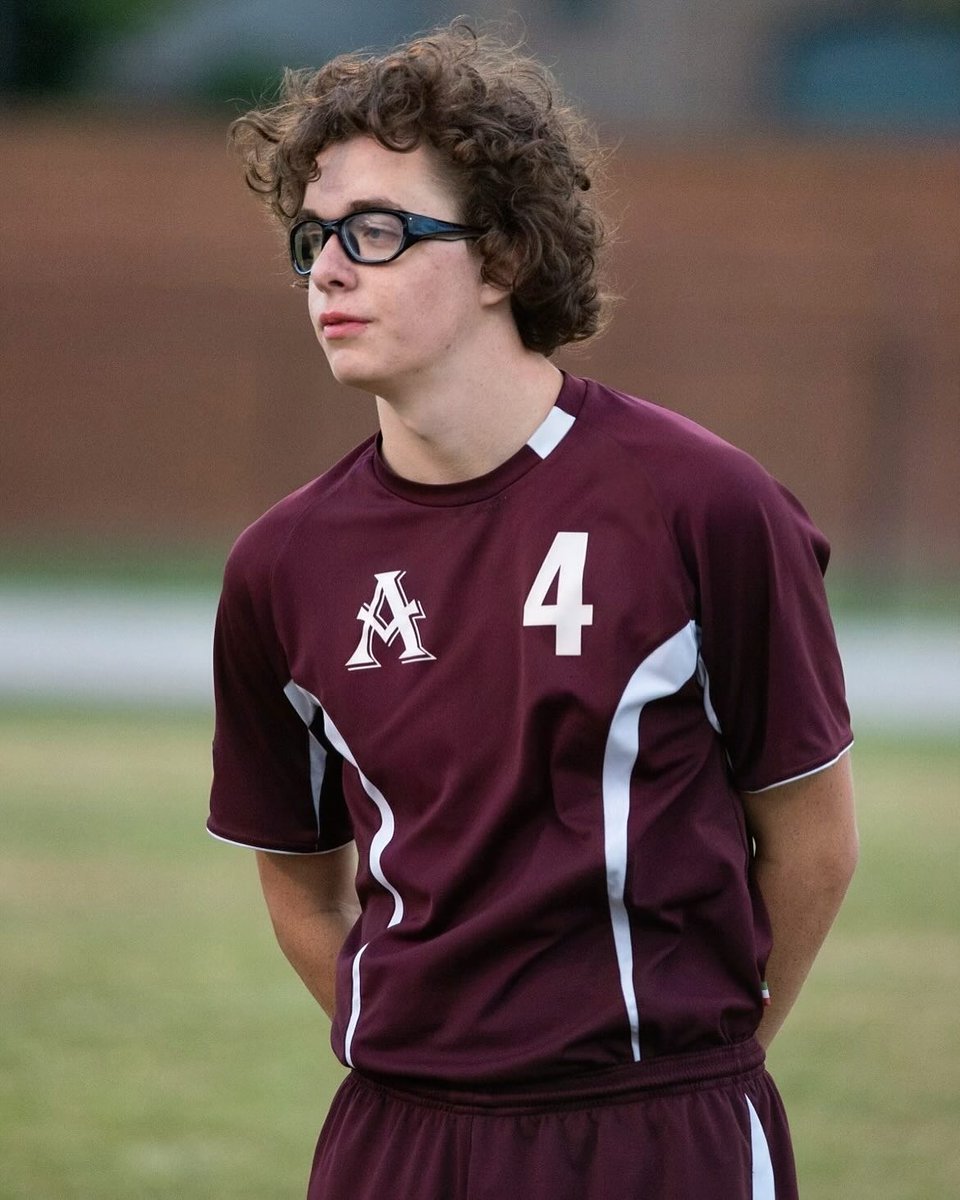 Jack Harlow took to IG to show off his next New Balance collab: an indoor soccer shoe with a lot of personal easter eggs ⚽️

Thoughts on these?