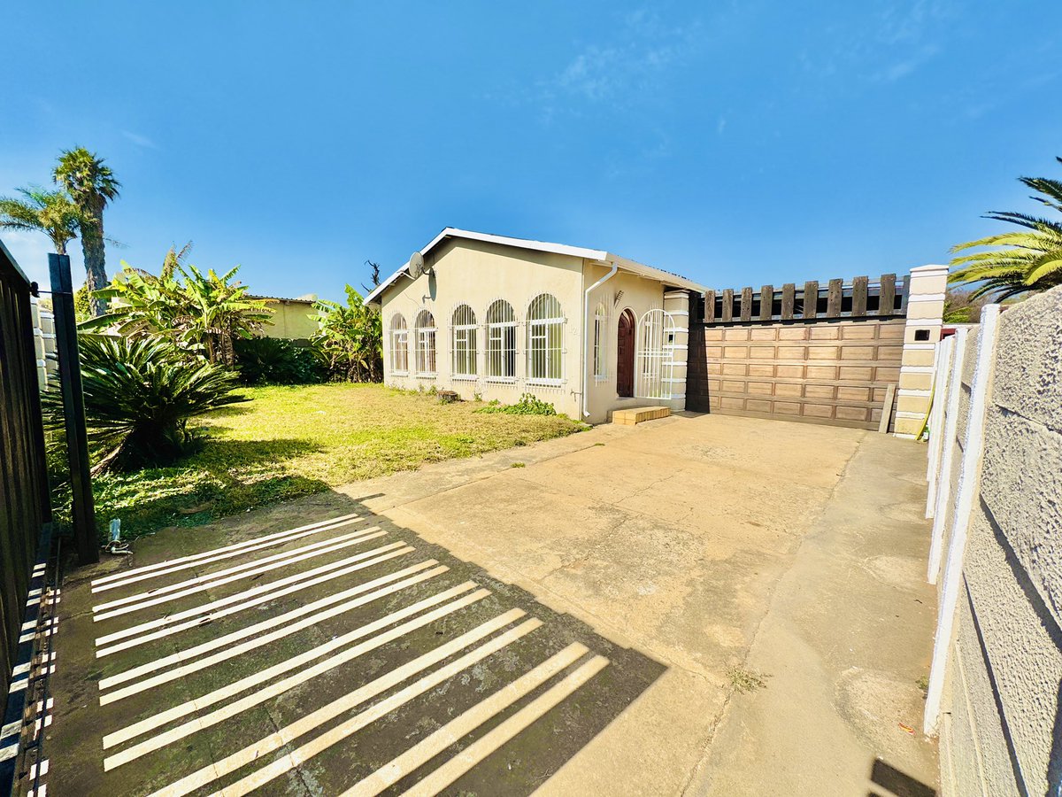 antproperties's tweet image. Amazing 4-Bedroom House for Sale in Klopperpark

Price R 1 230 000
Stand Size 553 m²

📞 Contact Akin today to arrange a viewing.
📲 Call/WhatsApp: 08033314818
Follow for more listings: @antproperties
#KlopperparkHomes #HouseForSale #ANTProps #ANTProperties