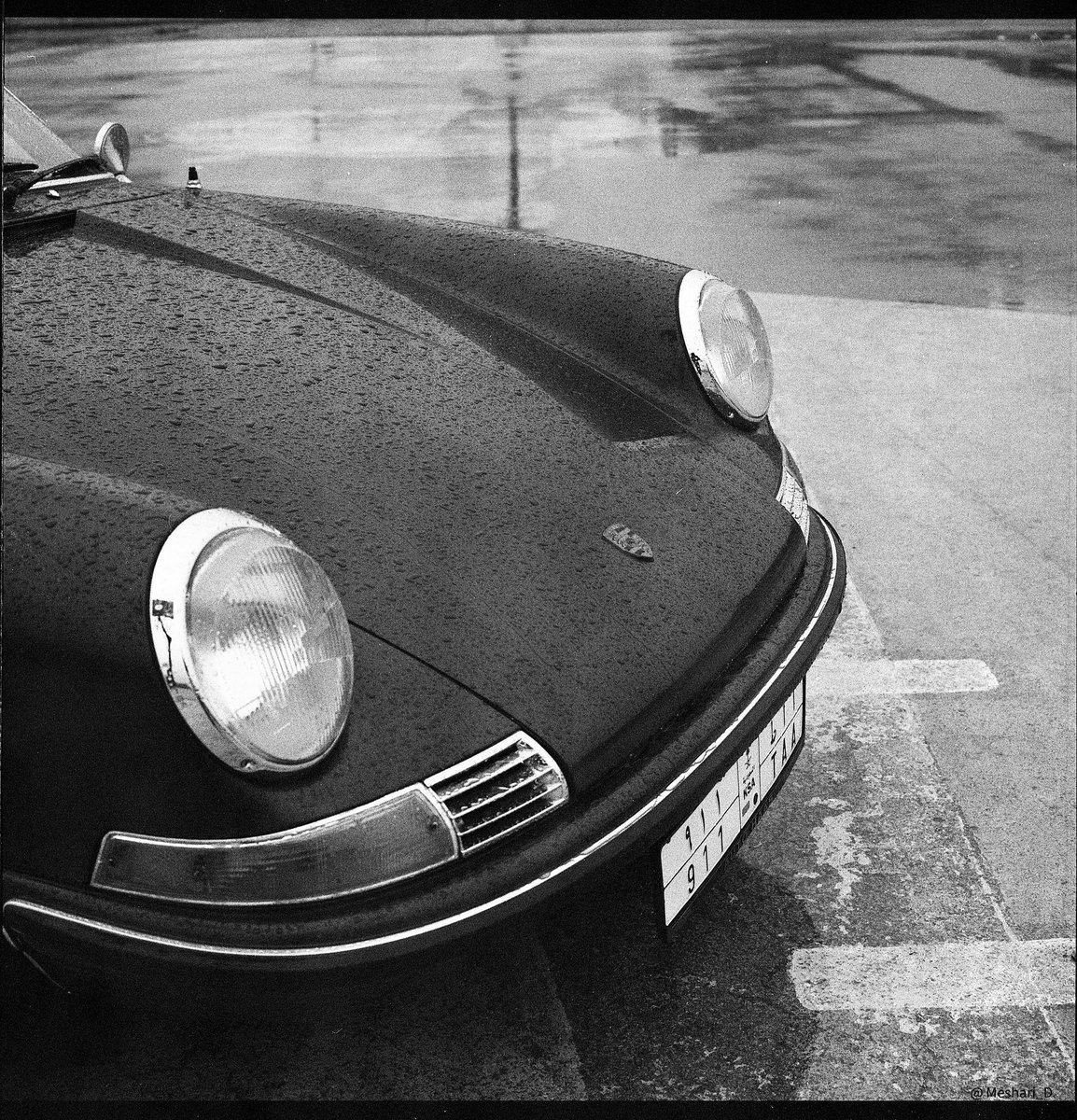 Meshari_D's tweet image. Porsche 911t - 1970
Darkroom Printing
📷: Hasselblad 500C
🎞️: Pancro 400 Film