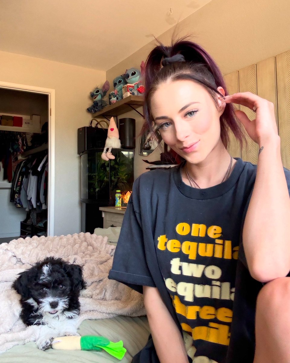 KylerQuinnPorn's tweet photo. Trying ELDEN RING NIGHTREIGN come join and see how I’m doing 🫶🏼☺️ https://t.co/Y4hofNWyw3 https://t.co/tBlDu5XUc7