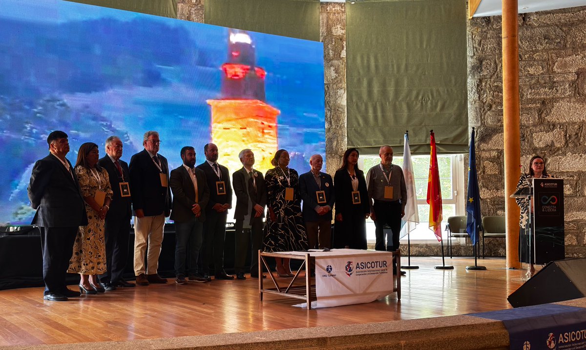 📢 ¡Conecta &amp; Lidera 2025!

Dos jornadas, punto de encuentro para voces emprendedoras, profesionales del turismo, instituciones educativas y agentes del cambio de Europa, África e Iberoamérica.

<a href="/Asicotur/">Asicotur</a> #MxERadio