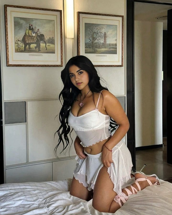 GsN9FqQWcAAGGTN?format=jpg&name=900x900