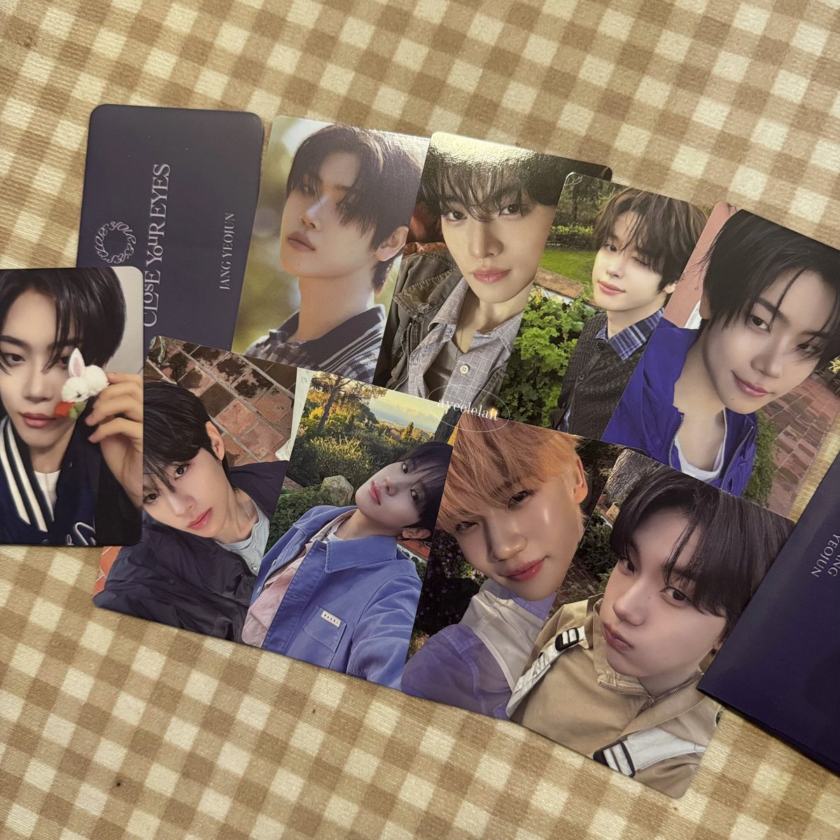 ★ gian (@aveclelait) on Twitter photo 📦 . . . ♡ happy mail .ᐟ
super late feedback but i got them cye babies safely! thank u <a href="/mygaeulaxy/">riri ˚₊· ͟͟͞➳❥</a> ◡̈ #gaeulproofz 🤍 📦 . . . ♡ happy mail .ᐟ
super late feedback but i got them cye babies safely! thank u <a href="/mygaeulaxy/">riri ˚₊· ͟͟͞➳❥</a> ◡̈ #gaeulproofz 🤍