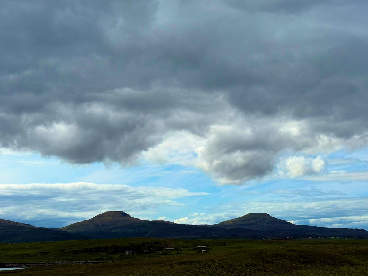 MacLeods Tables - Dunvegan, Isle of Skye #Scotland 🏴󠁧󠁢󠁳󠁣󠁴󠁿