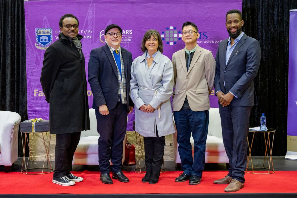 [RECAP]“We must act boldly!” 💬

The #MakgobaLecture at <a href="/UWConline/">UWC</a> called for urgent action to tackle youth unemployment &amp; support entrepreneurship. SA’s future depends on it! 🇿🇦💼

🔗 Read more: uwc.ac.za/news-and-annou…

#YouthEmployment 
#Entrepreneurship
#Leadership 
#IamUWC
