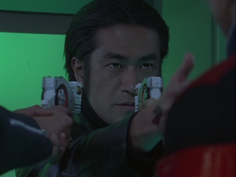 o5kjH8uG8NGe2xK's tweet photo. #TTYO
#特捜戦隊デカレンジャー
1話にクウガの松倉警視長役の
人とかアナザーアギトの人
出てたりとか今見ると
狙ってる?ところも
あったんですかねぇ。 https://t.co/qPlawAg19E