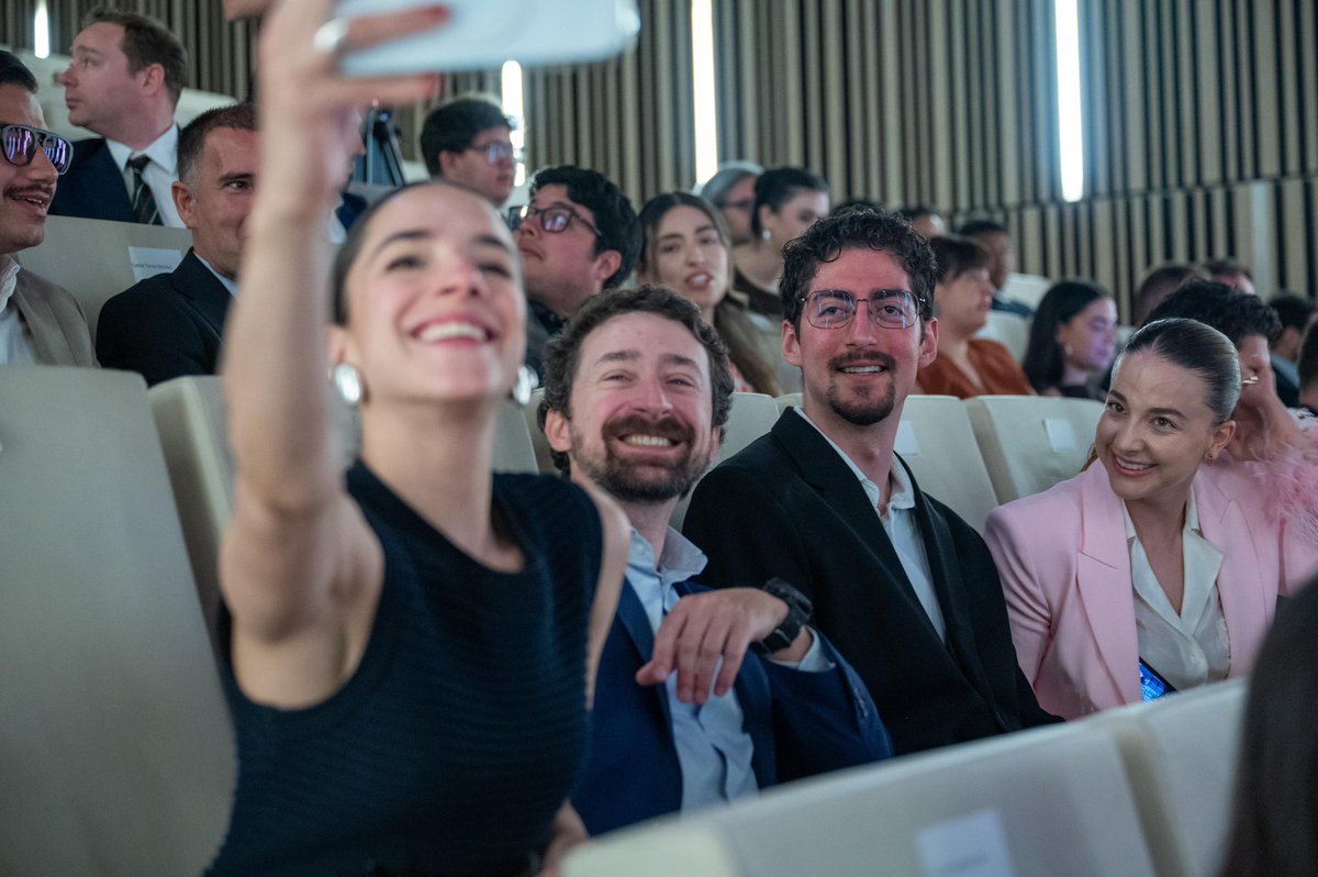 🎓 Día de emociones en BCC!  🍾Celebramos la triple #graduación del alumnado de los másteres en Comunicación Gastronómica, Gestión de Restaurantes y Dirección de F&amp;B. Pasión, talento y mucho futuro por delante. ZORIONAK! 🙌🌟
#másteresBCC #BasqueCulinaryCenter