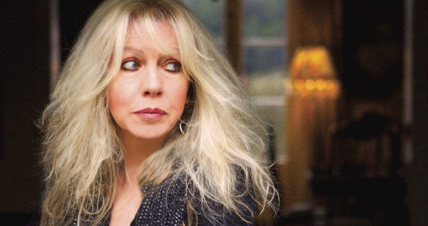 (3/3)

🪩VE Day Family Disco at @FlashVillageHall
🎤Judie Tzuke at the <a href="/FoxloweArts/">Foxlowe Arts Centre</a> 

💻Discover more events, book accommodation or plan your next adventure... discoverstaffordshiremoorlands.co.uk

🛍️#loveyourlocalmarket with our Staffordshire Moorlands Markets: staffsmoorlands.gov.uk/markets