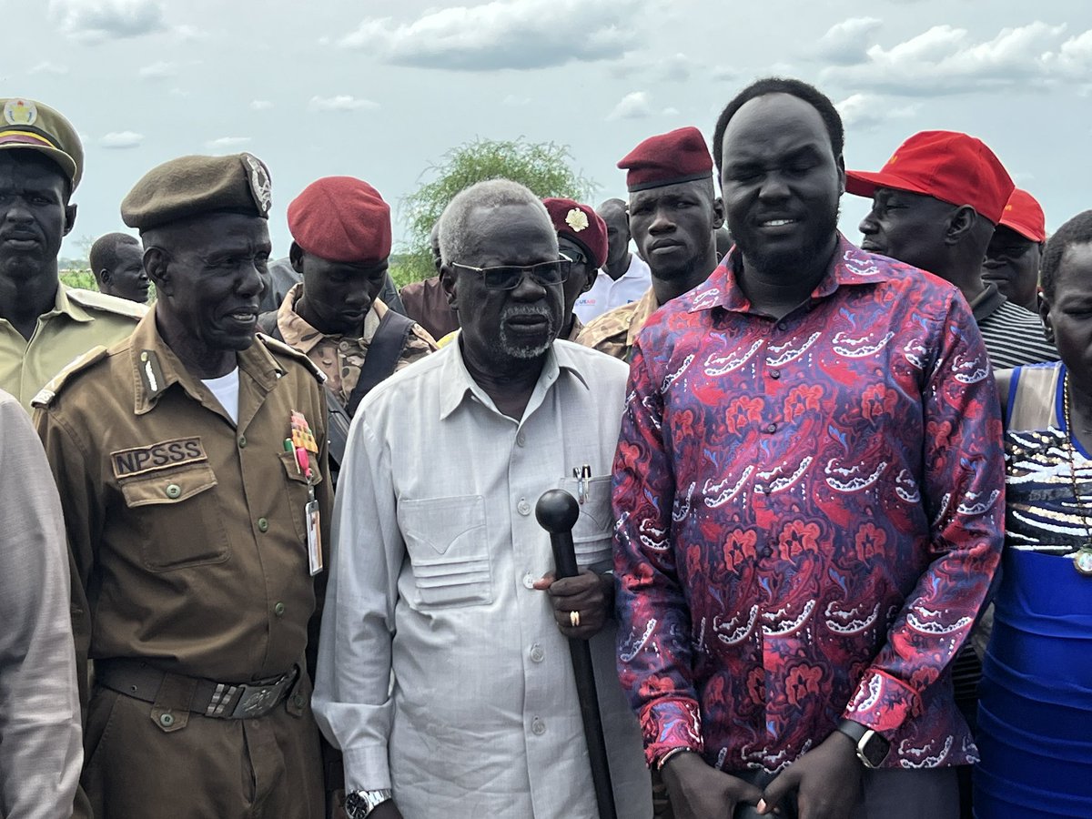AnterKuol's tweet photo. I had the privilege of accompanying H.E. Dr. Riek Gai Kok, the Governor  of Jonglei state on his 3-day working tour to Poktap and Padiet of Duk County -  Jonglei State. https://t.co/va2XvoJ222