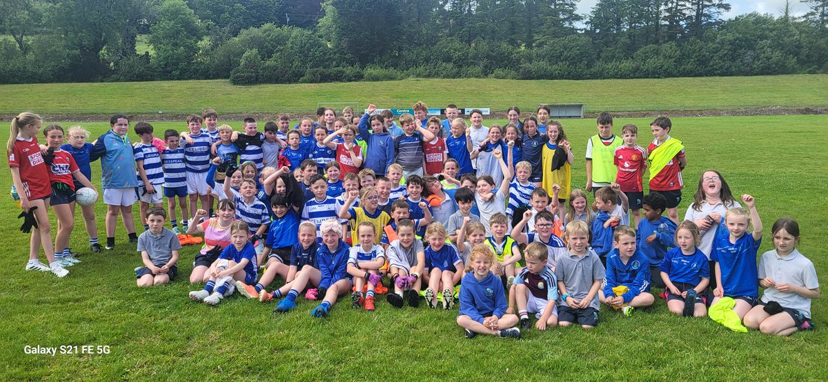 Well done to everyone who participated in <a href="/CastlehavenGAA/">Castlehaven GAA</a> Primary Schools Parish blitz. Thanks to Dan Reagan, school coach for organising,  6th class refs, teachers, and club for refreshments .  <a href="/OfficialCorkGAA/">Cork GAA</a> <a href="/carberygaa/">Carbery GAA 💯</a> <a href="/MunGAABunscol/">Munster Cumann na mBunscol</a>