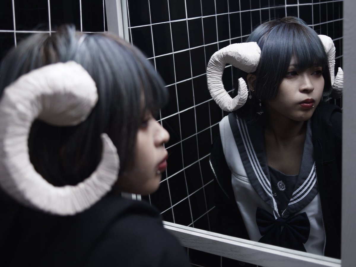 鏡の中に生きるわたし

Model   こむぎ^._.^さん<a href="/koco__5/">こむぎ^._.^</a>

#写真好きな人と繋がりたい
#portrait #ポートレート
#ファインダー越しの私の世界
#キリトリセカイ #桜
#カメラ好きな人と繋がりたい
#写真で伝えたい私の世界
#写真の奏でる私の世界