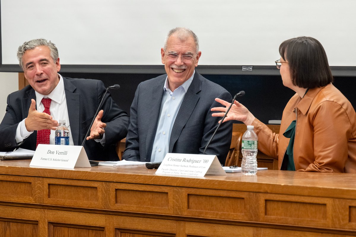 Year two of Crossing Divides brought speakers to Yale Law School that included U.S. solicitors general, judges, First Amendment scholars, and journalists.
law.yale.edu/yls-today/news…