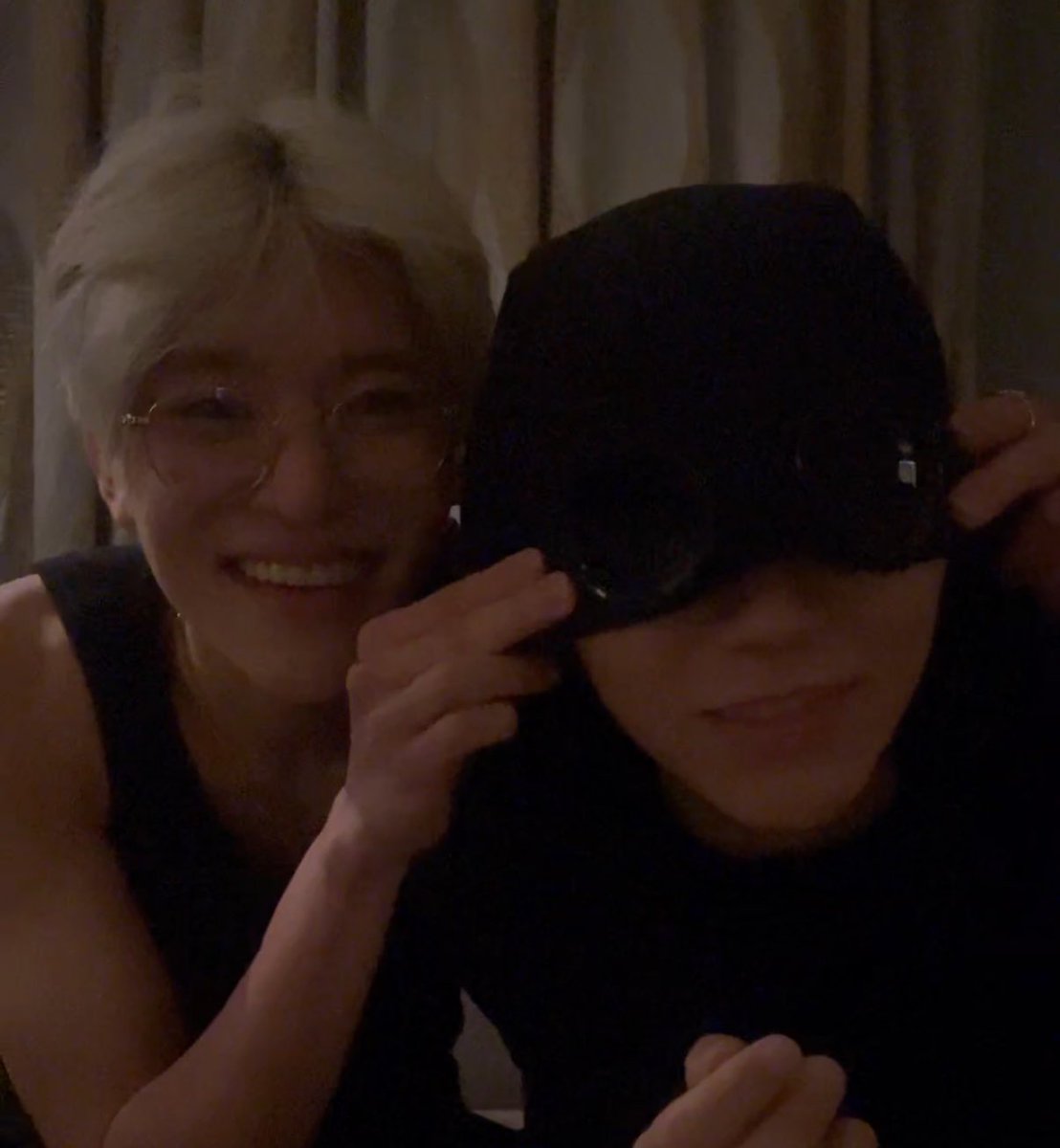 __1301_'s tweet photo. 왤케 귀여워함 씨 발 https://t.co/HmL1ZfipHh