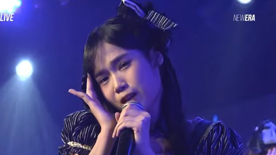 krab_dzulfikar's tweet photo. Terima kasih banyak @AR_LanaJKT48 @RFritzy_JKT48 buat show #TewoTsunaginagaraJKT48 hari ini, selamat shonichi di TwT ya senang bgt bisa lihat kalian di TwT, I am so proud of you & semangat terus ya Lana Fritzy #MoonLightMelodies #ChasingNewHorizons #TogetherAsOneLight ❤️💗🫶🥰🤗 https://t.co/dH9qfh2cow