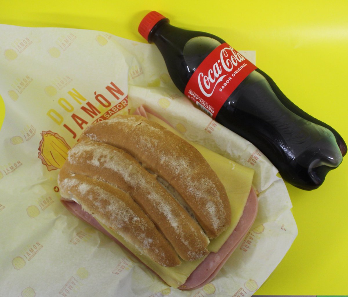 DonJamon_'s tweet photo. Una buena torta de jamón y una coqueta es todo lo que necesitas para tener un gran fin de semana 😉🤩

Pasa a la tortería o nosotros te la enviamos a tu casa u oficina 🛵💨

📱 𝗖𝗼𝘀𝘁𝗮 𝗩𝗲𝗿𝗱𝗲 𝟮𝟮𝟵𝟰𝟱𝟬𝟬𝟰𝟯𝟭 https://t.co/THdMytIArQ