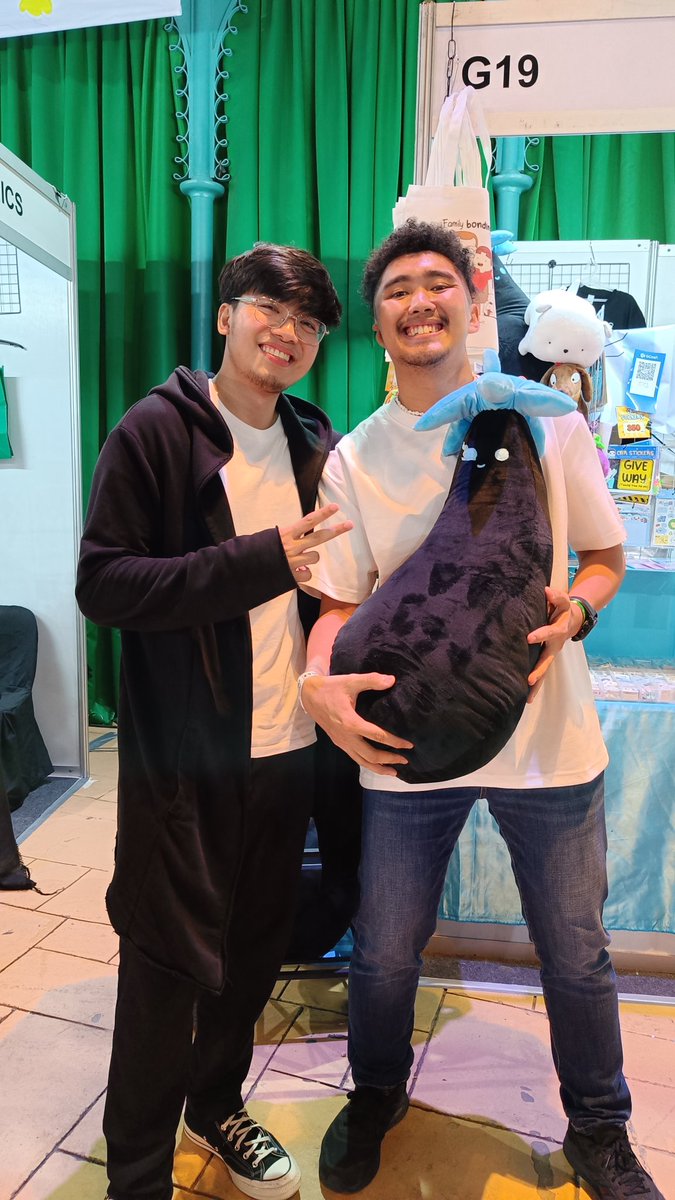 Naheadlock at naapakan na naman ni <a href="/ajbacar/">Aj Bacar</a> / <a href="/sskaitcomics/">Sskait</a> after 3 yrs 😌