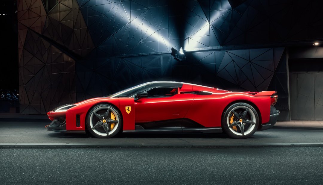 Bold contours and a presence that commands all the attention.

#FerrariF80 #FerrariSupercars