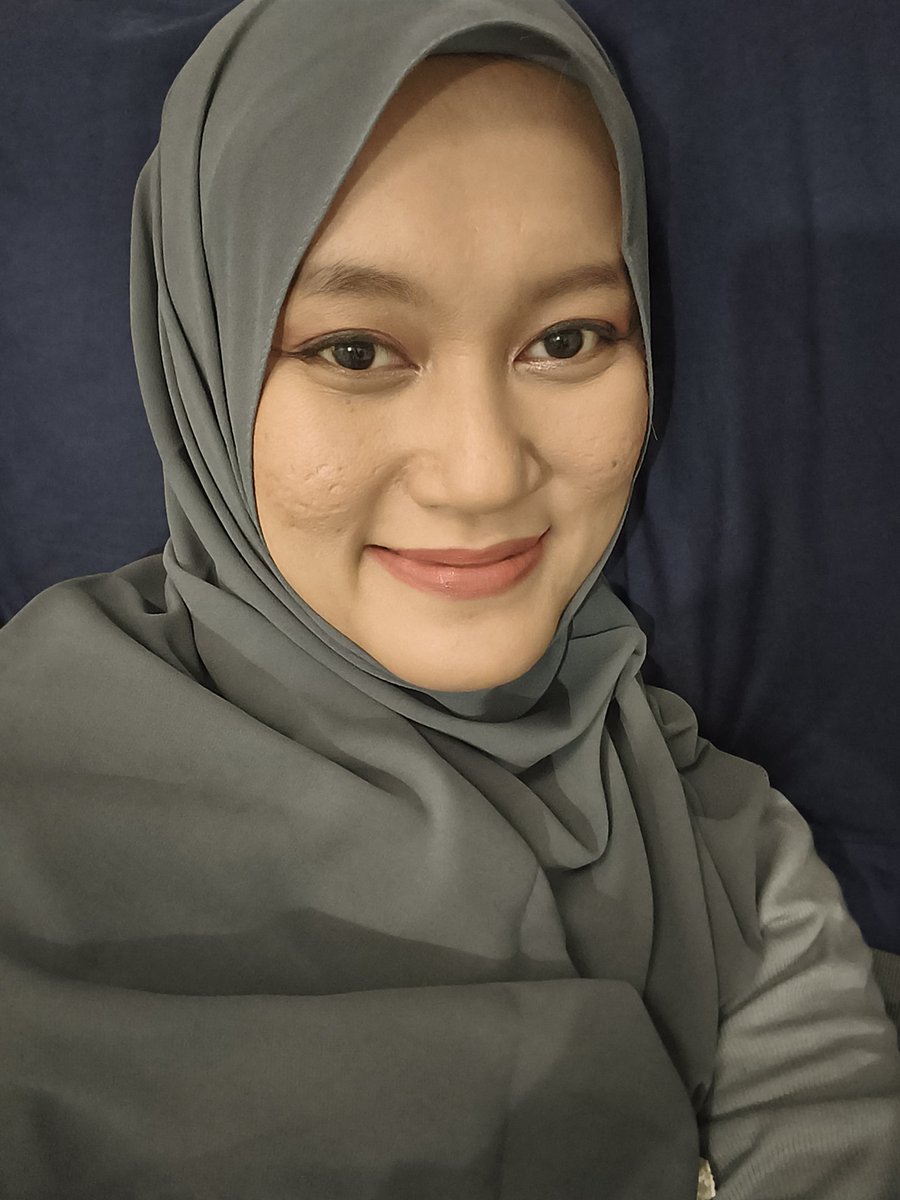 alexa_shield's tweet photo. Senyum... https://t.co/ofCMv5mZ6l